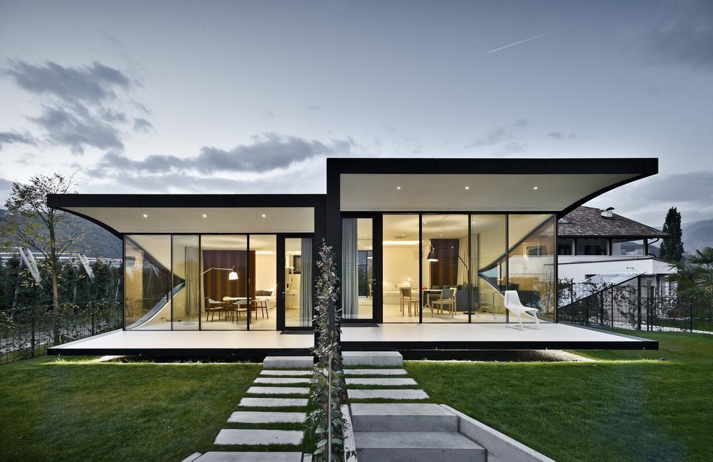 Mirror Houses Bolzano Exteriör bild